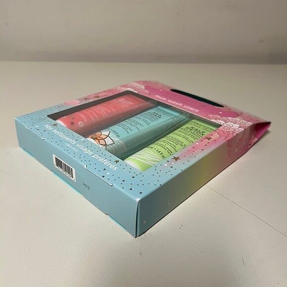 Pacifica Face Wash Set - Preppy Skincare Gift Set - Picture 5 of 5